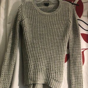 Rue21 women grey size small sweater